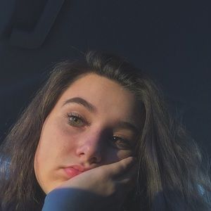 Meet your Posher, Isabella